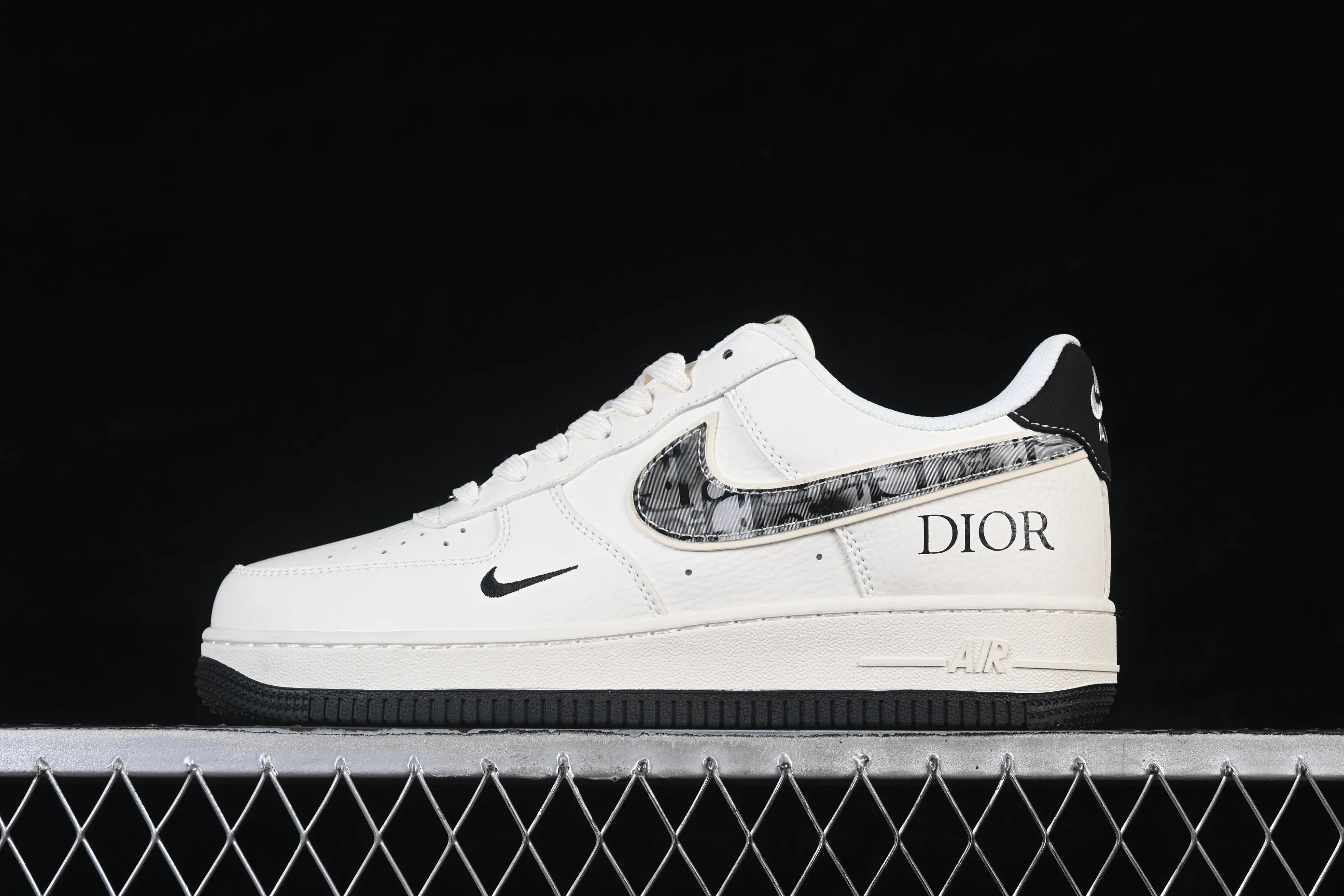 All categories Nk Air Force 1 Air Force series Nk Air Force 1 Low Air Force low-top Nike Air Force 1'07 Low joint model Air Force 1 low-top casual sneakers MM3399-811